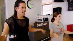 Jorge Gonzalez überwacht Judith Williams beim Training Jorge Gonzalez überwacht Judith Williams beim Training