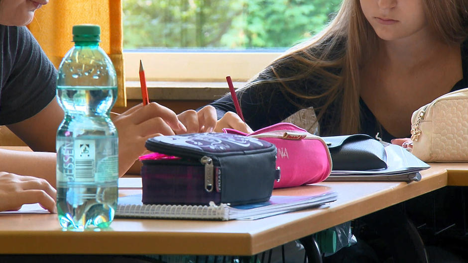Was dürfen Lehrer eigentlich wirklich verbieten? Was dürfen Lehrer eigentlich wirklich verbieten?