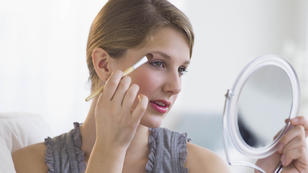6 Make-up-Probleme, die uns in den Wahnsinn treiben 6 Make-up-Probleme, die uns in den Wahnsinn treiben