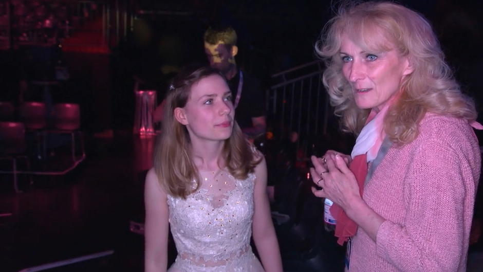 Mama Corinna lässt Superstar Marie nicht aus den Augen Mama Corinna lässt Superstar Marie nicht aus den Augen