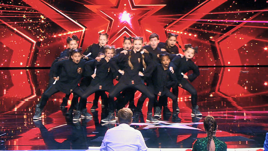Hip-Hop-Crew Cheetahs zeigt eine der besten Performances Hip-Hop-Crew Cheetahs zeigt eine der besten Performances