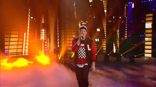 Lukas Otte besteigt den "Rollercoaster" Lukas Otte besteigt den "Rollercoaster"