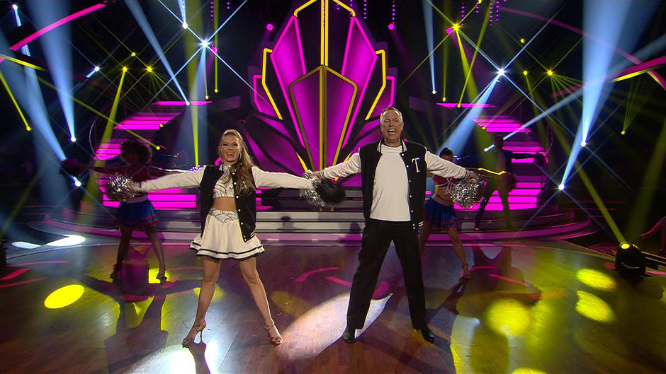 Gute Laune pur! Thomas Hermanns und Regina Luca tanzen Jive Gute Laune pur! Thomas Hermanns und Regina Luca tanzen Jive