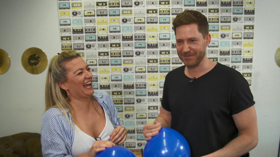 Juliette und Philippe singen mit Helium Juliette und Philippe singen mit Helium