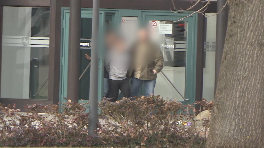 Tatverdächtiger befindet sich in Untersuchungshaft Tatverdächtiger befindet sich in Untersuchungshaft