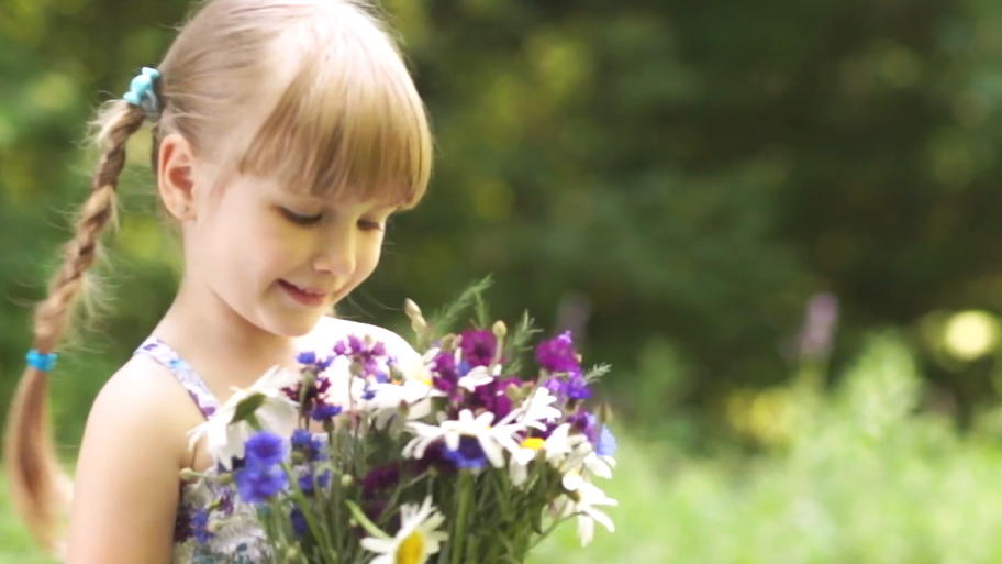 Die schönsten Blumennamen für Mädchen Die schönsten Blumennamen für Mädchen