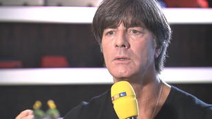 Chaos-Fans: Löw fordert "härteste Konsequenzen" Chaos-Fans: Löw fordert "härteste Konsequenzen"