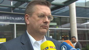 Rechte Parolen in Prag: Deutsche Anhänger eine Schande Rechte Parolen in Prag: Deutsche Anhänger eine Schande
