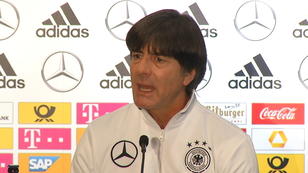 Löw: Sorgen um den deutschen Fußball Löw: Sorgen um den deutschen Fußball