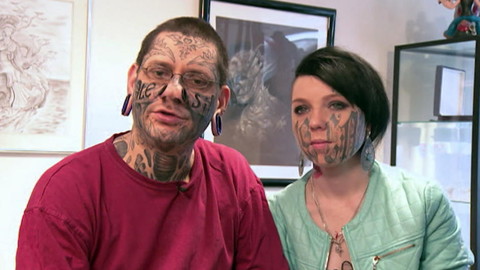 Extreme Tätowierung aus Liebe Extreme Tätowierung aus Liebe