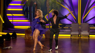 Angelina Kirsch präsentiert eine heiße Salsa Angelina Kirsch präsentiert eine heiße Salsa