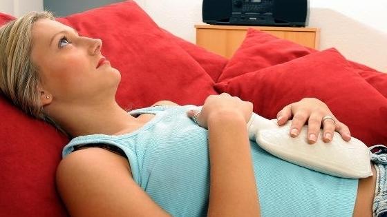 Fünf Dinge, die Sie während Ihrer Periode falsch machen Fünf Dinge, die Sie während Ihrer Periode falsch machen