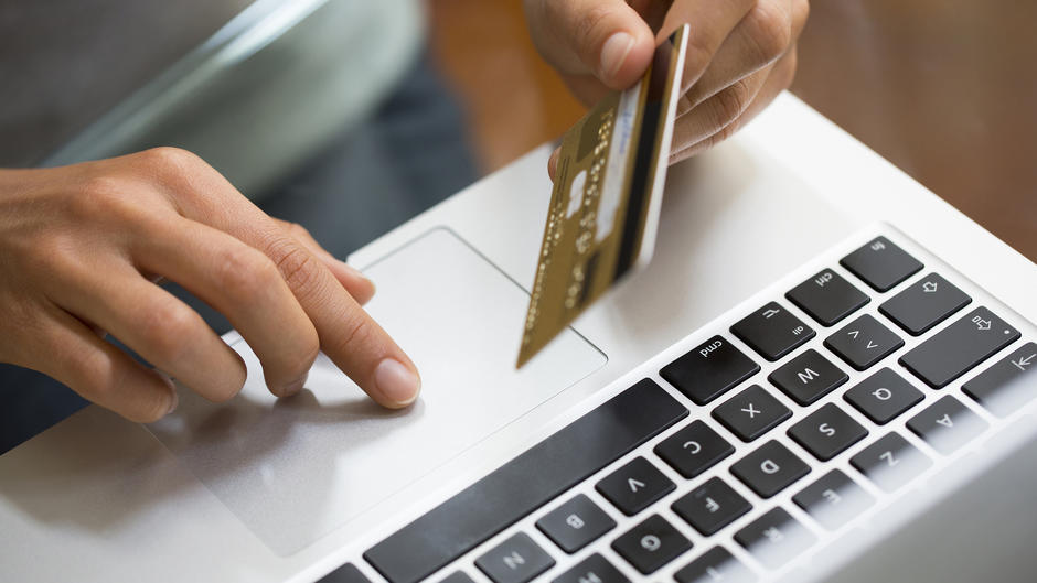 75.000 Anzeigen jährlich wegen Fake-Shops im Netz 75.000 Anzeigen jährlich wegen Fake-Shops im Netz