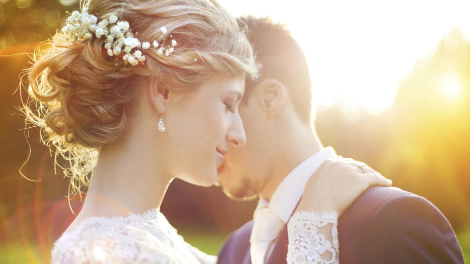 Das halten Männer wirklich von der Idee zu heiraten Das halten Männer wirklich von der Idee zu heiraten