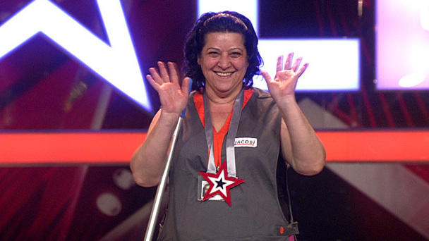 Reinigungskraft Zena ist eine Runde weiter Reinigungskraft Zena ist eine Runde weiter