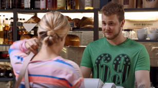 Sophie und Jonas haben ein pikantes Geheimnis Sophie und Jonas haben ein pikantes Geheimnis