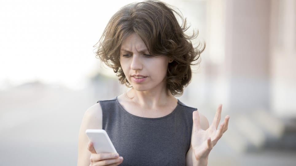 Smartphone-Displays voller Bakterien Smartphone-Displays voller Bakterien