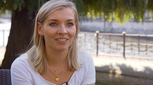 Annabella äußert sich zu gemeinen Kommentaren im Netz Annabella äußert sich zu gemeinen Kommentaren im Netz