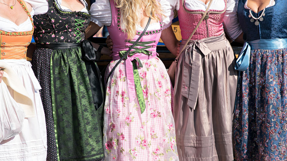 Diese Dirndl-Fehler sollten Sie vermeiden Diese Dirndl-Fehler sollten Sie vermeiden