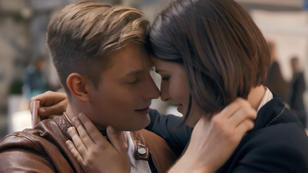 Wie weit gehen Larissa und Conor? Wie weit gehen Larissa und Conor?
