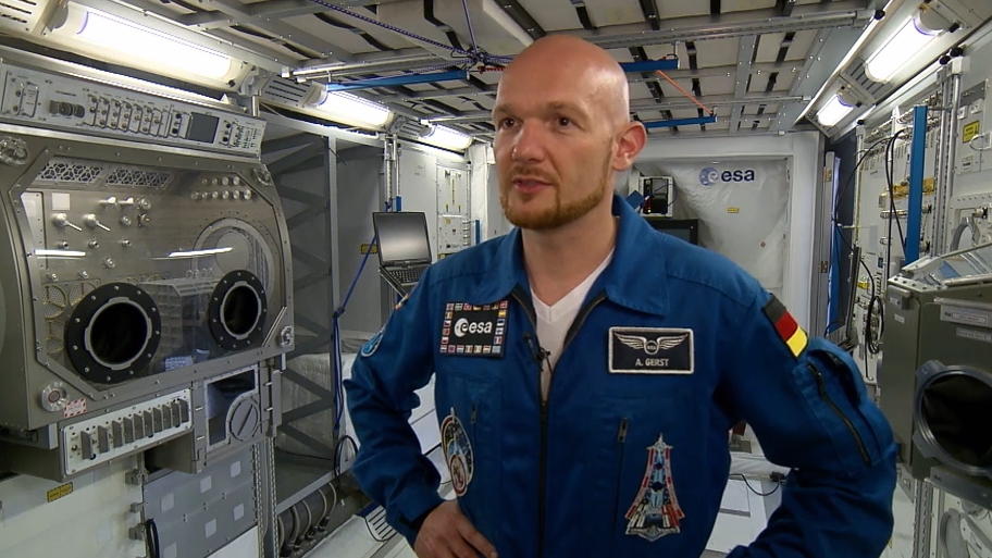 Alexander Gerst ist der neue Chef auf der ISS Alexander Gerst ist der neue Chef auf der ISS