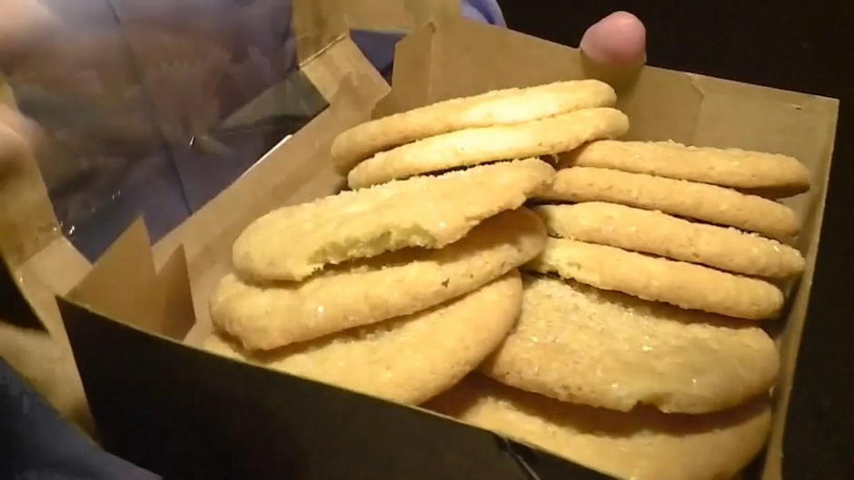 Unfassbar: Kekse mit Opas Asche verteilt Unfassbar: Kekse mit Opas Asche verteilt