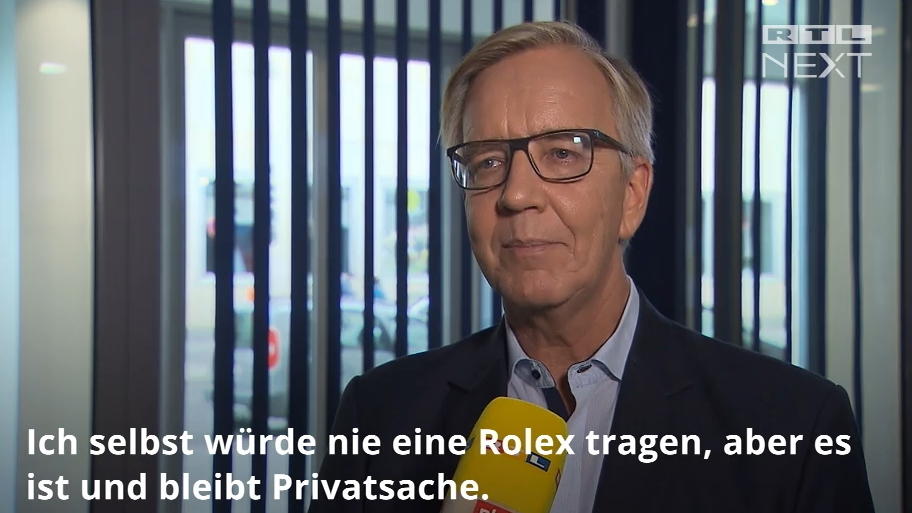 Dietmar Bartsch: "Welche Uhr jemand trägt, ist Privatsache" Dietmar Bartsch: "Welche Uhr jemand trägt, ist Privatsache"