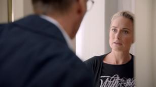 Maren ist von Alex' Worten überrascht Maren ist von Alex' Worten überrascht
