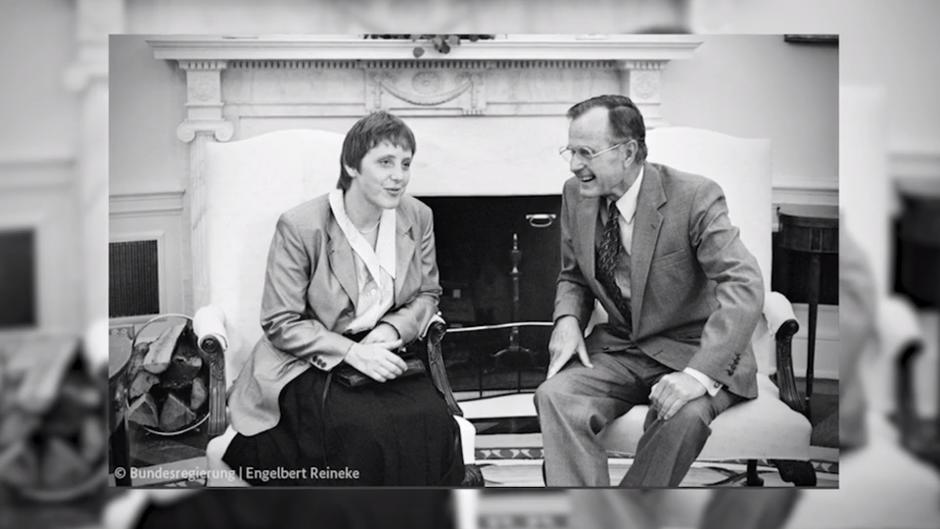 1990 trafen sich Merkel und Bush zum 1. Mal 1990 trafen sich Merkel und Bush zum 1. Mal
