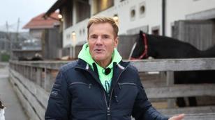 Dieter erzählt lustige Geschichte Dieter erzählt lustige Geschichte