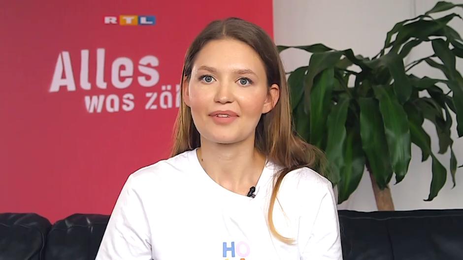 Amrei Haardt spielt Nathalie Reichenbach Amrei Haardt spielt Nathalie Reichenbach