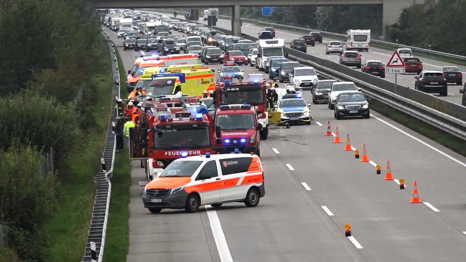 Massencrash auf der A1 in Niedersachsen Massencrash auf der A1 in Niedersachsen