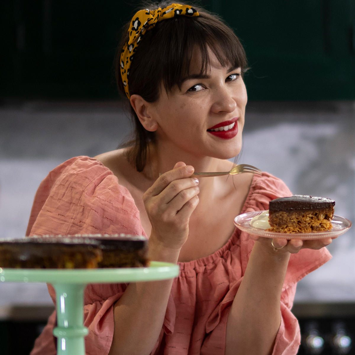 Rachel Khoo - Alles Schokolade - Sesam-Karamell-Schokoladen-Trüffel-Torte