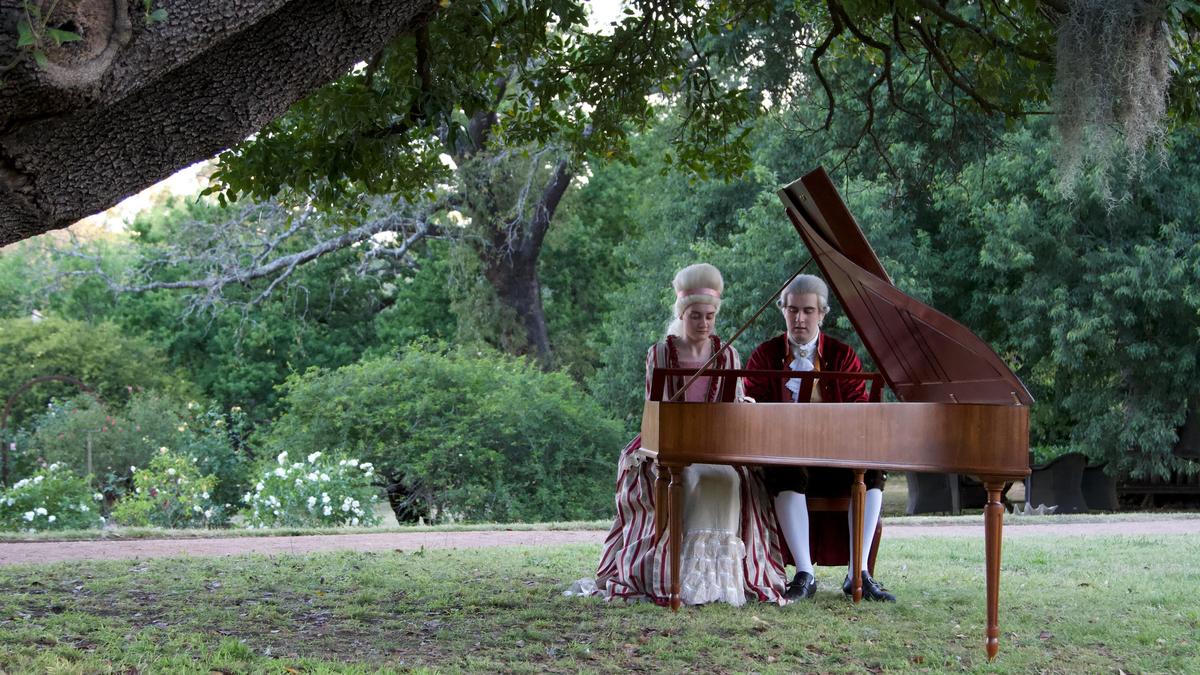 maria-anna-mozart-alyona-popova-wolfgang-mozart-m-bryceson-treharne.png