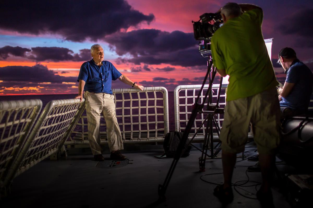 david-attenborough-behind-the-scences.jpg