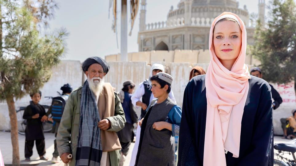 RTL Spezial: 60 Tage Frauenhass - Eine Reporterin bei den Taliban