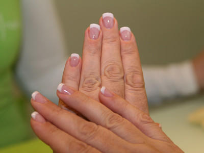 Nägel lackieren kurze sehr Cuticle Nails: