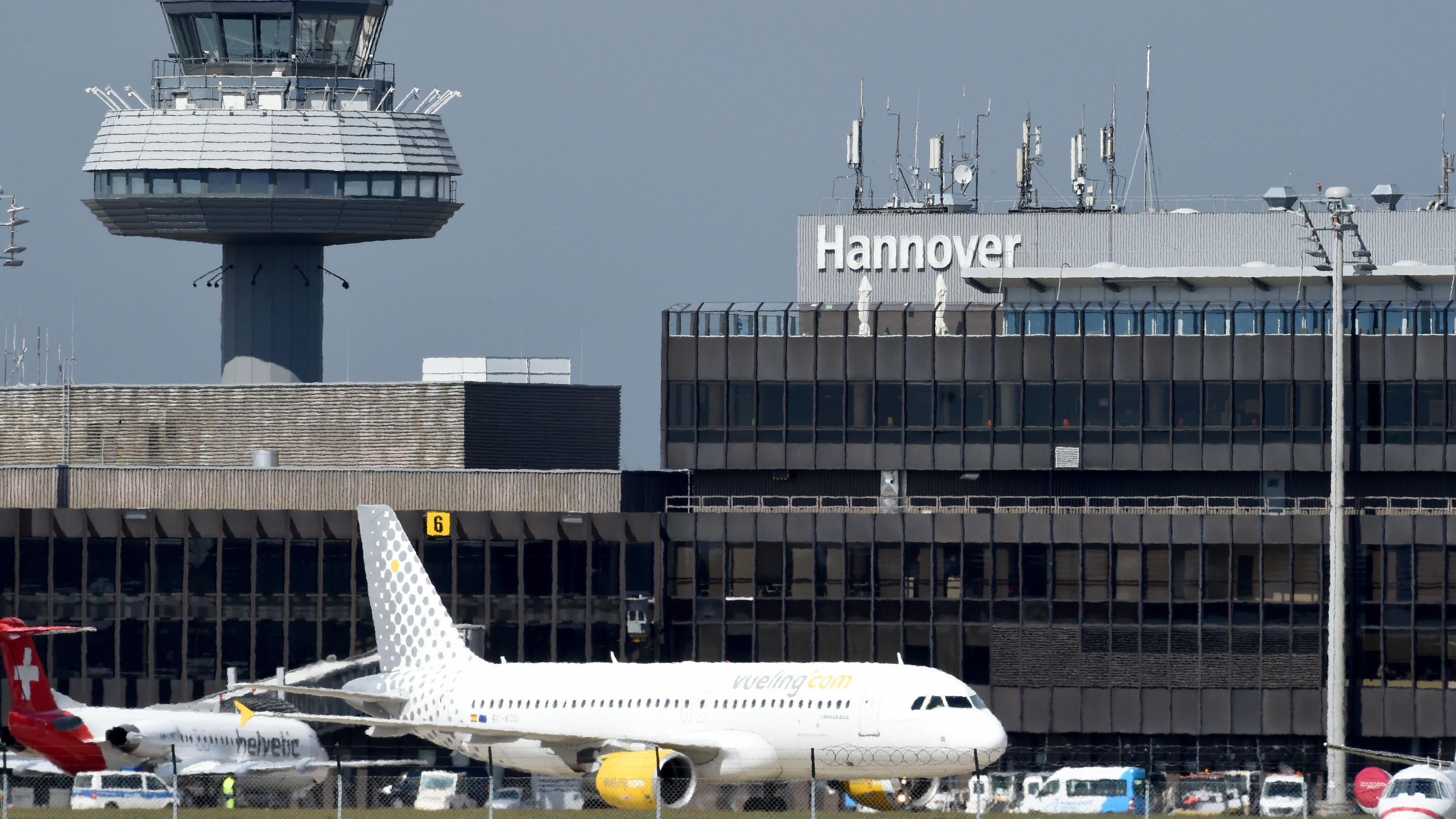 Flughafen Hannoverlangenhagen News  Hintergrnde Fvw