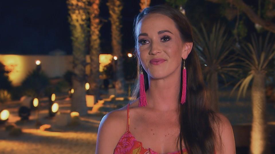 Der Bachelor 2019 Keine Rosen für Christina und Ernestine dafür