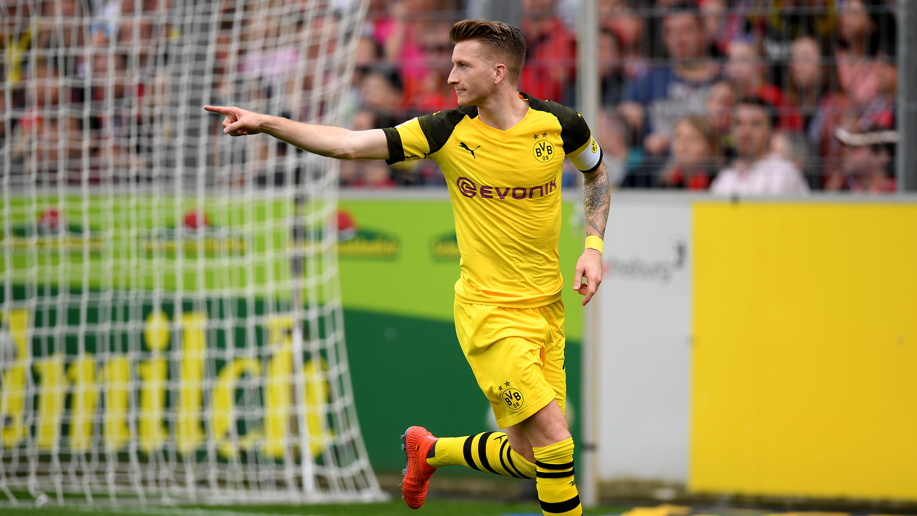 BVB-Star Marco Reus macht Erzrivale FC Schalke 04 eine ...