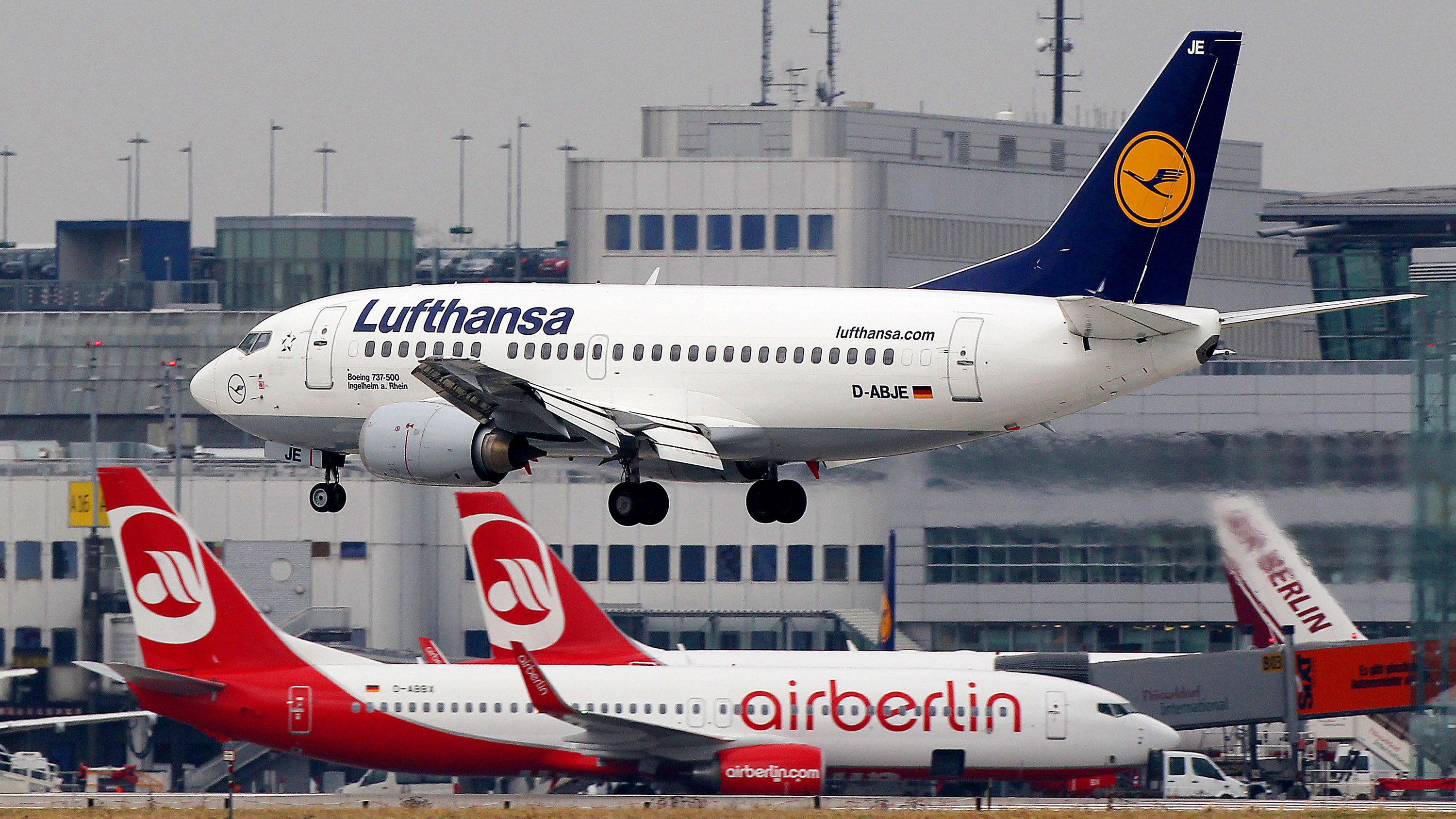 EU erlaubt Lufthansa die Übernahme von Air-Berlin-Anteilen ...