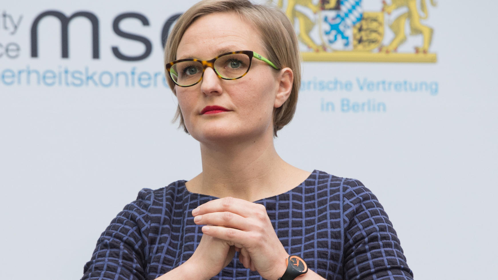 Warum sich AfDPolitiker Markus Frohnmaier im Bundestag ausziehen soll