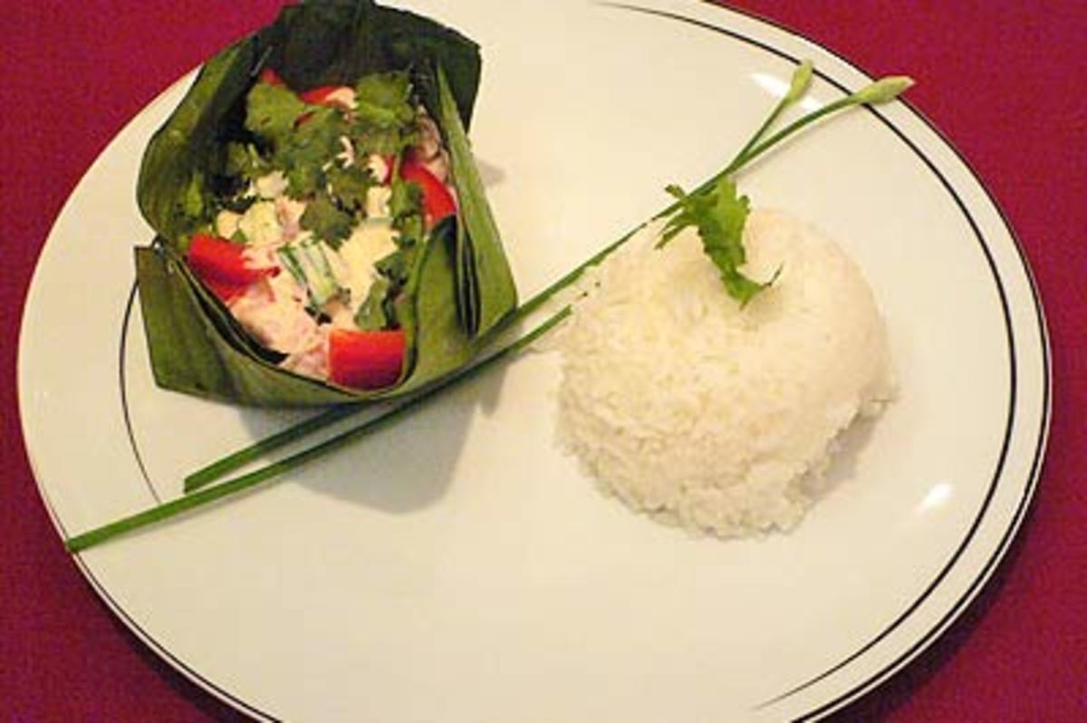 Red Snapper im Bananenblatt an Duftreis