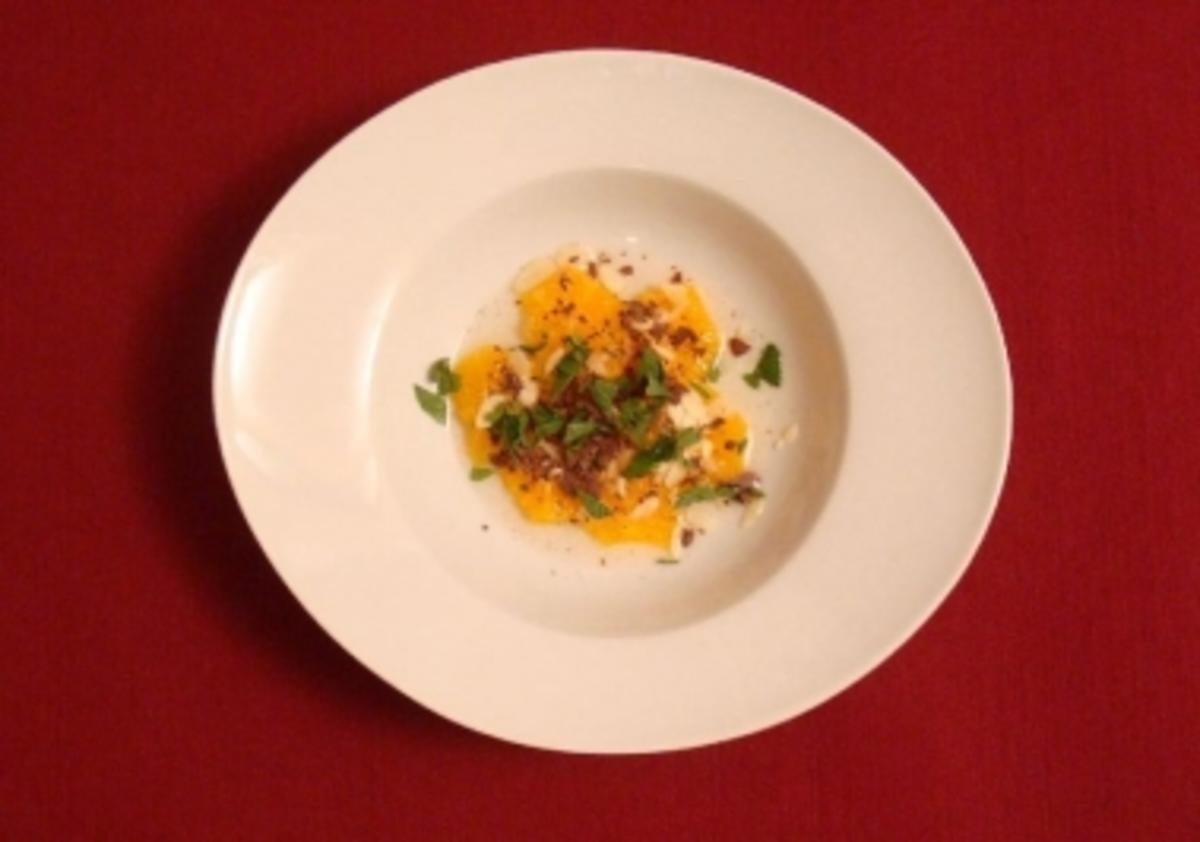 Clementinensalat mit Mandeln und Schokospänen