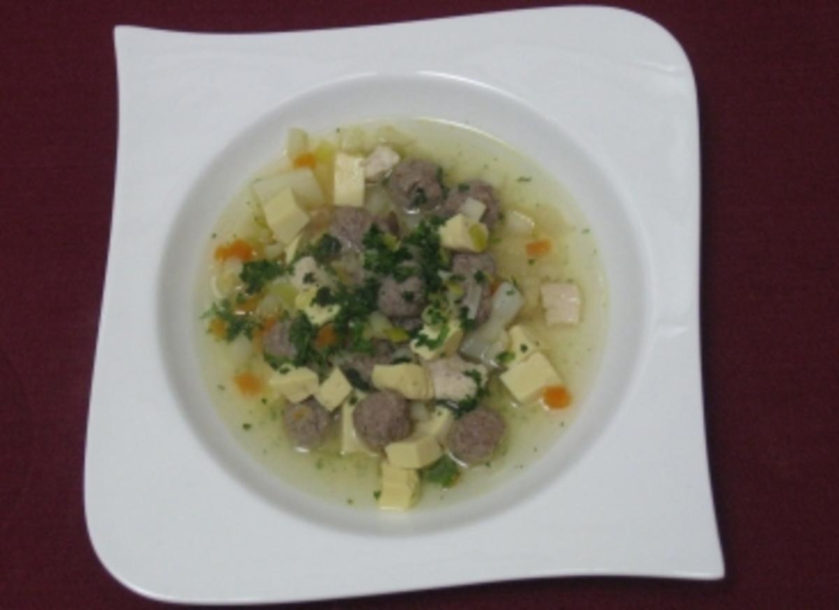 Hochzeitssuppe