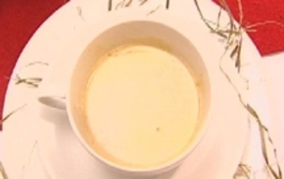 Bergheusuppe "Hotel Obersee" mit Streifen von Bündner–Fleisch