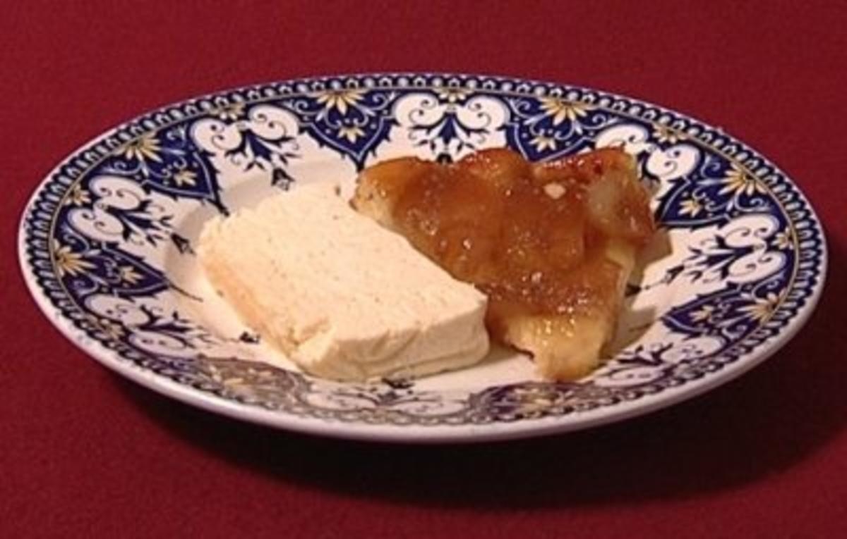 Tarte Tatin mit Vanilleeis