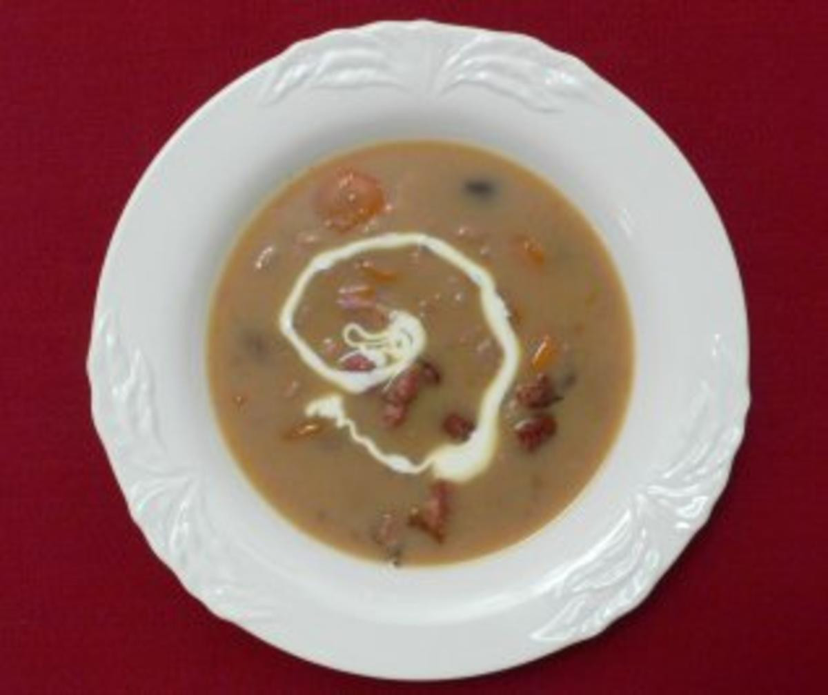 Siebenbürgische Bohnensuppe - "Erdélyi bableves"