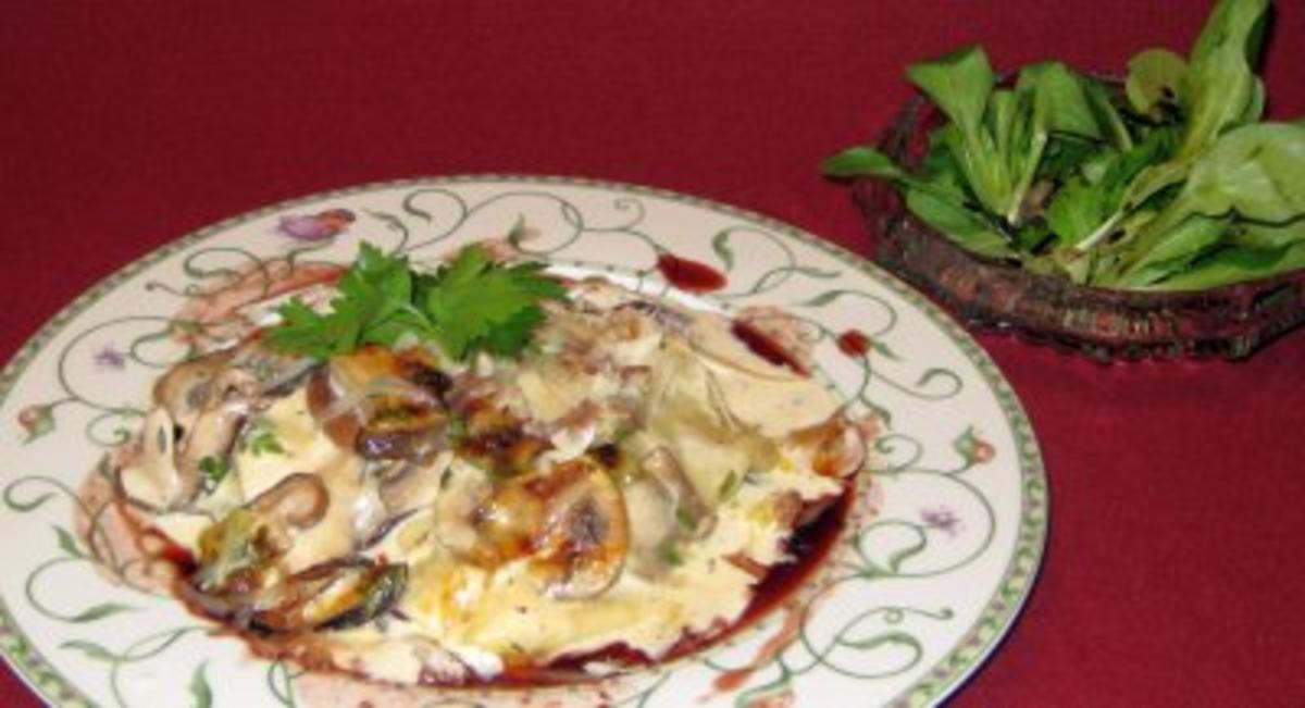 Pilz-Lasagne mit Feldsalat