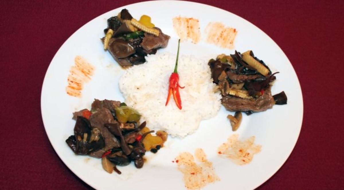 Rindfleisch mit dreierlei Pilzen und Jasminreis